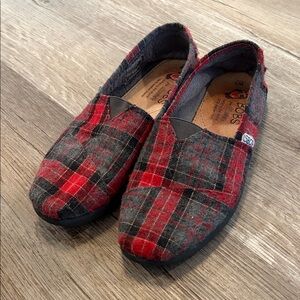 Skechers Red and Black Plaid Loafers